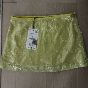 Zara Yellow Sequin Skirt NWT - read description